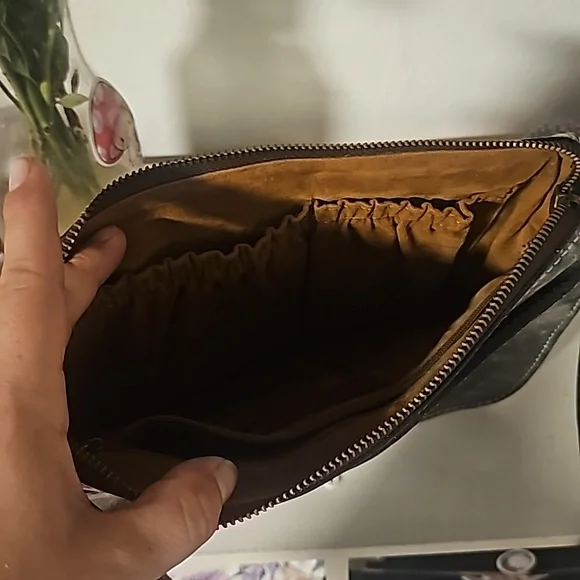 NWOT Patricia Nash granada turquoise tooled leather crossbody purse - Picture 9 of 12